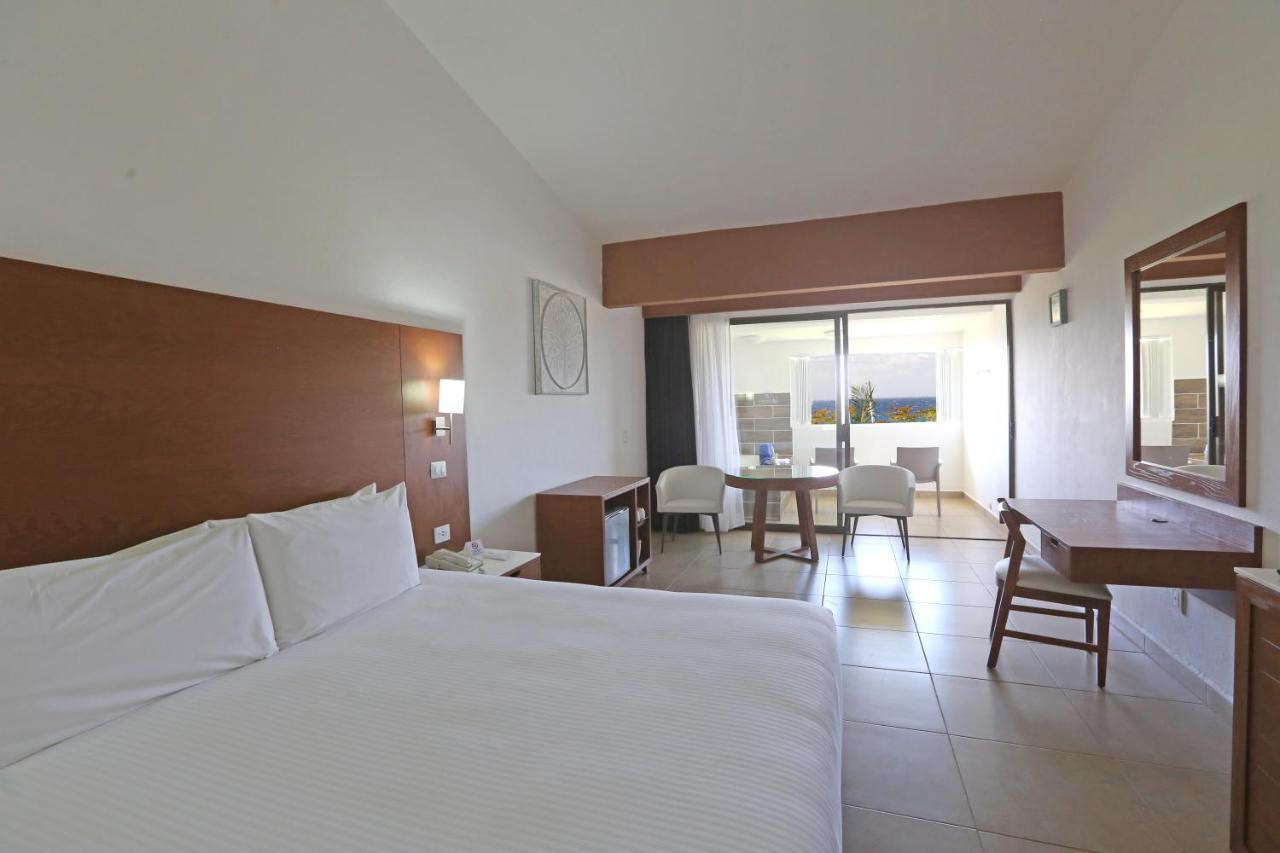 Cozumel Hotel & Resort Trademark Collection By Wyndham Exterior photo